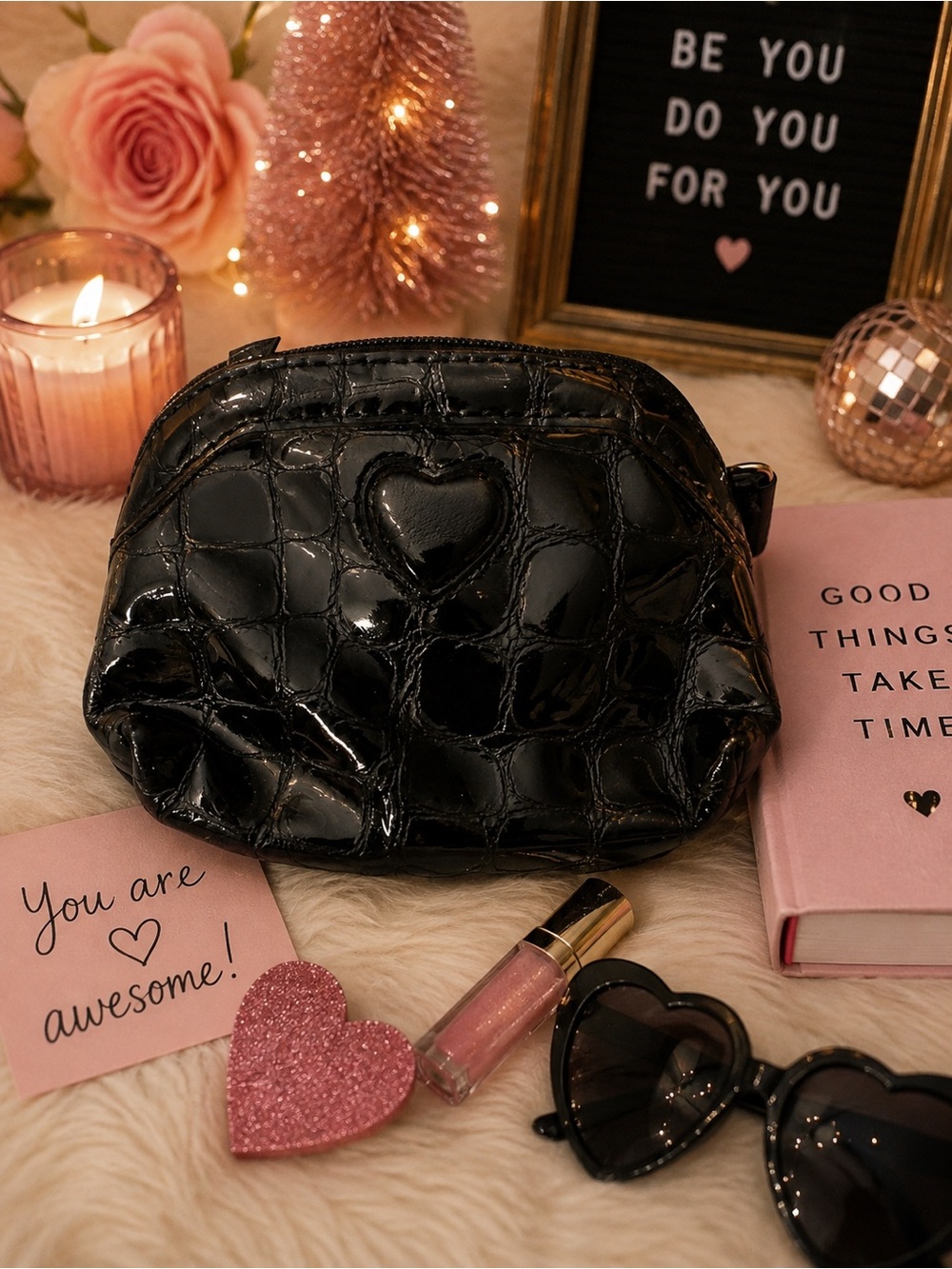 Vintage Brighton Black Croc Patent Leather Heart Coin Purse Wallet